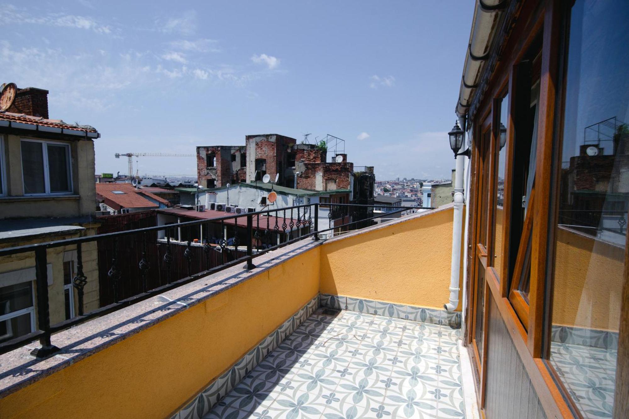Iq Hotel Beyoglu Istanbul Exterior photo