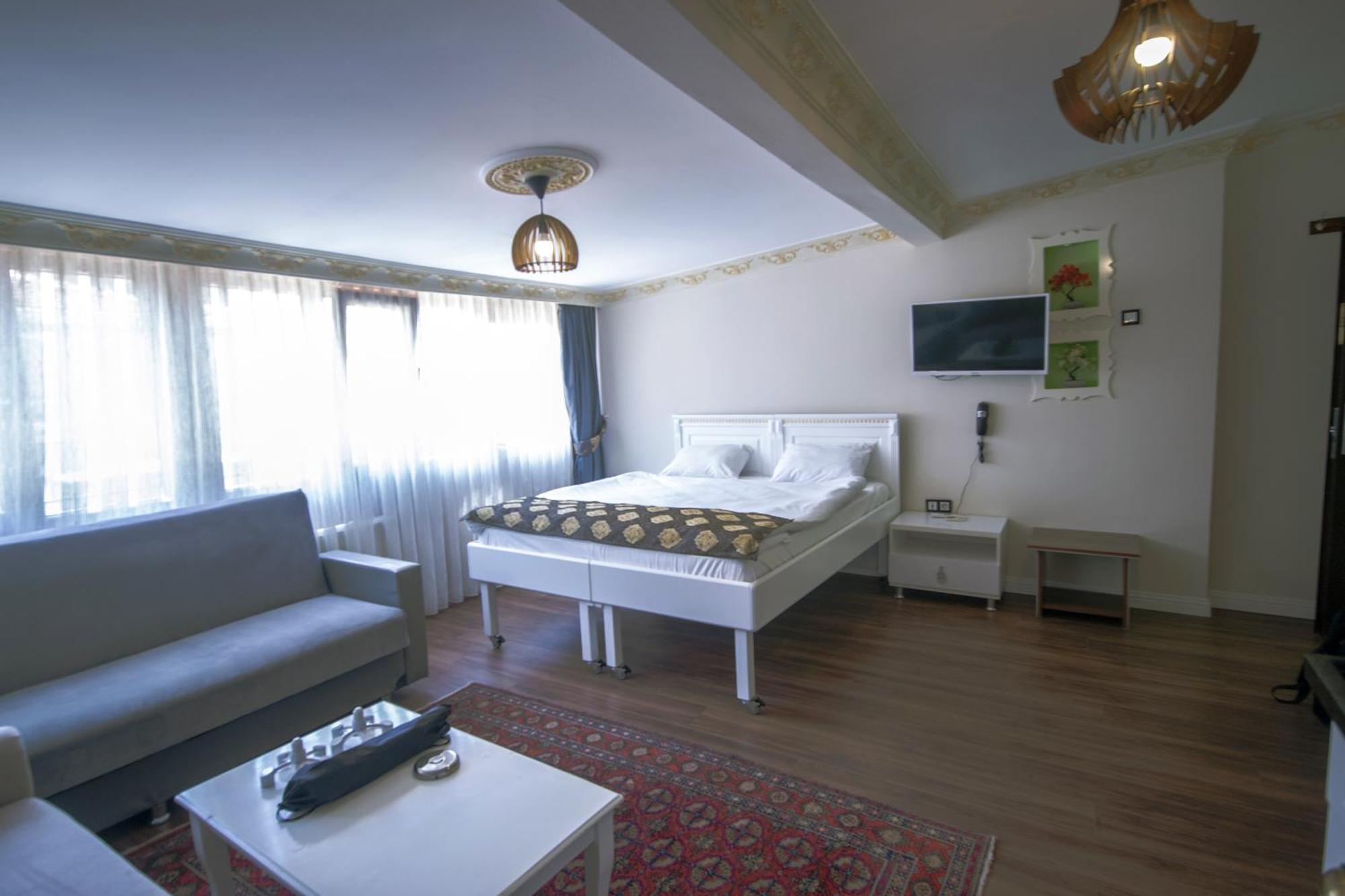 Iq Hotel Beyoglu Istanbul Exterior photo