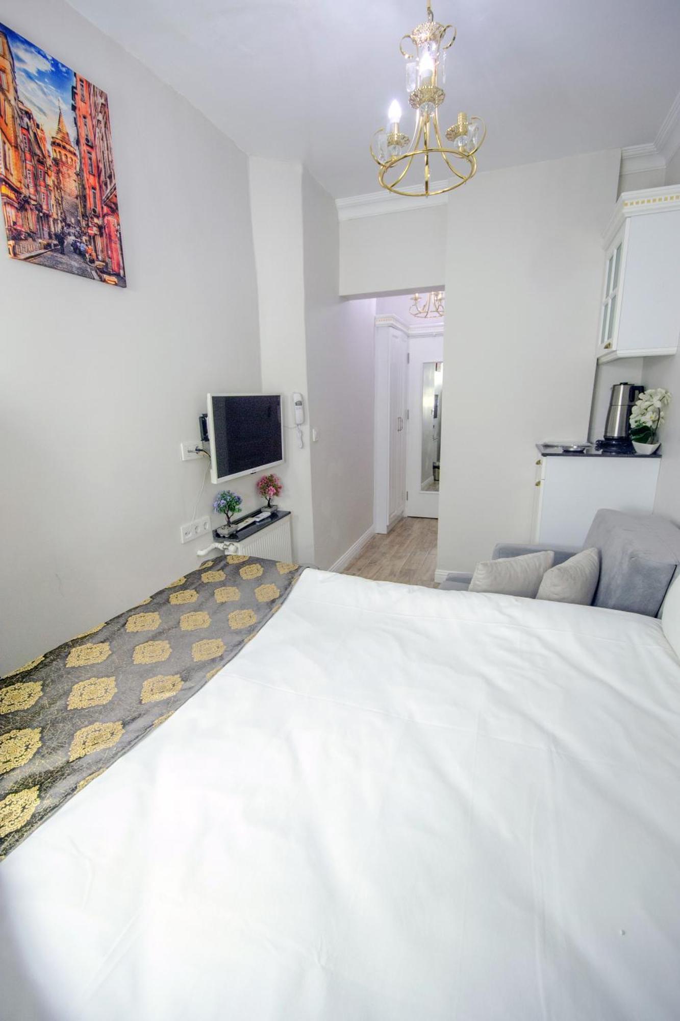 Iq Hotel Beyoglu Istanbul Exterior photo